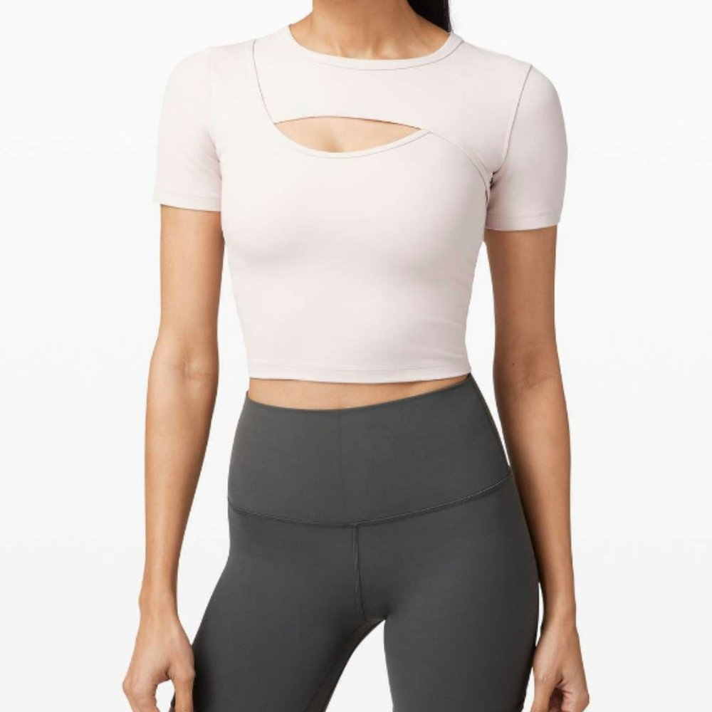 LOOKING FOR: Lululemon Get Centred Short Sleeve (Size 4, 6, 8) ANY COLOR - Picture 2 of 4